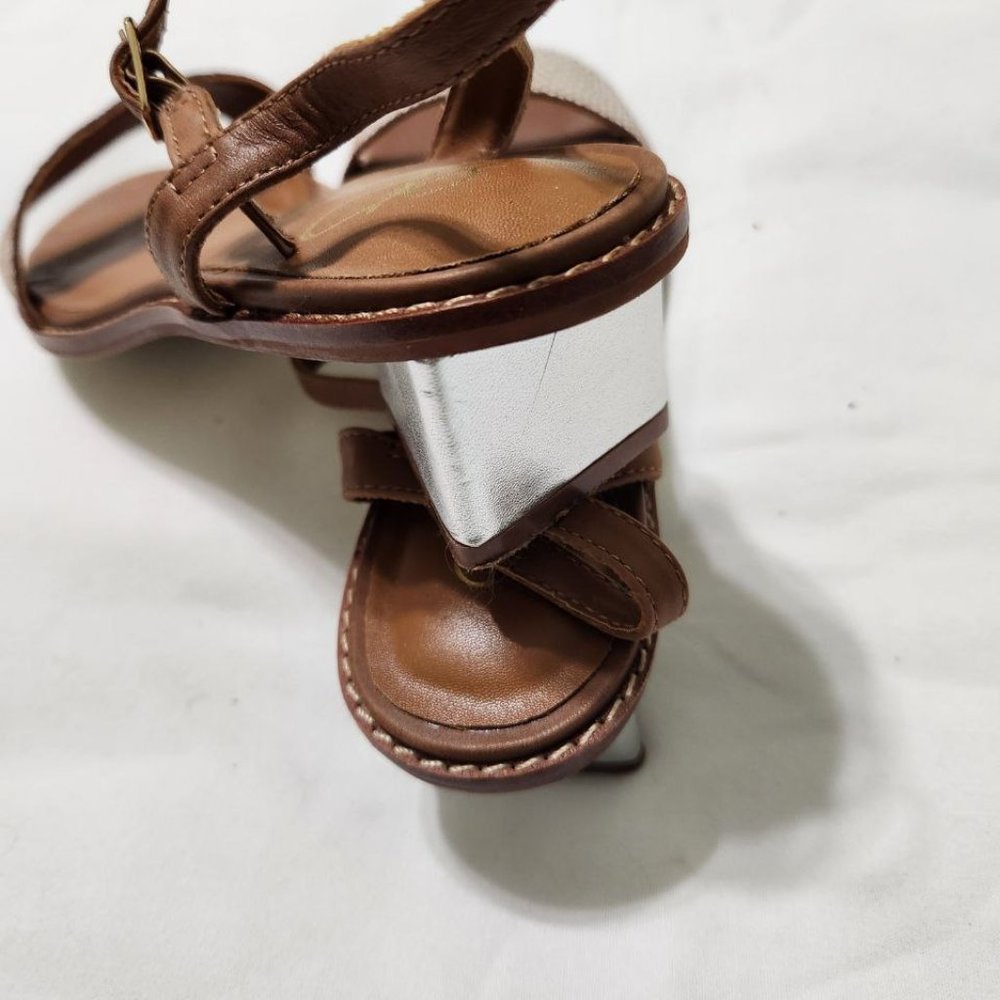 Rowen Shoes - Picture 3 of 5